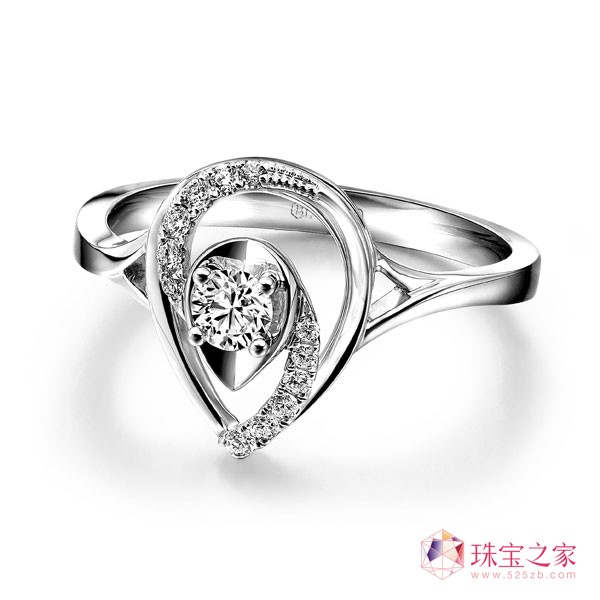 六福珠宝2015婚嫁系列珠宝首饰新品