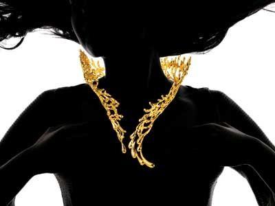 ���鱦����ɫ���� ��������