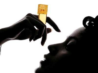 ���鱦����ɫ���� ��������