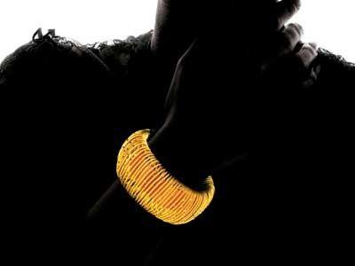 ���鱦����ɫ���� ��������