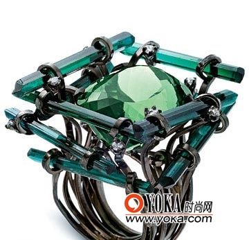 点击图片进入第一页