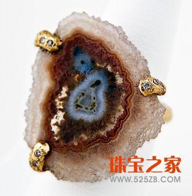 鱦ʦJacquie Aicheֹ