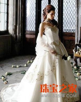 valentino口红_valentino婚纱