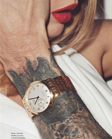 ޼ ɫʦٵVogueֱؼ