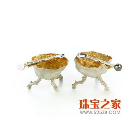 K. Brunini�鱦���� ��²�����۹�