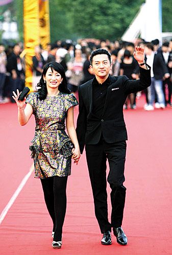 红毯秀 二人行 穿得好不如搭得好(组图)