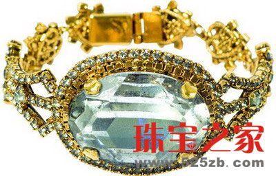 װݻ֮ˮ籩