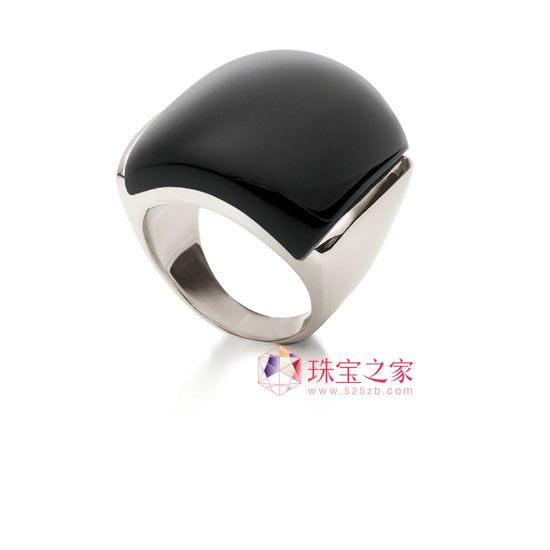 化身爱情使者,Folli Follie深情打造秋冬绝美信物