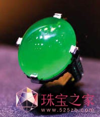 重达71.57克拉的特级翡翠稀世罕有