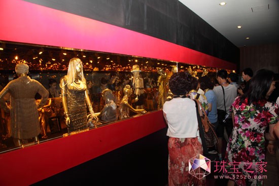 “意饰·格调奢华”2011意大利厂商k-gold订货会的GOLD-UP展