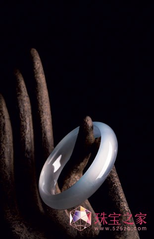 寻找玉魂——东方晓鸣创始人傅东晓专访