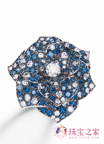 蓝宝石戒指   piaget