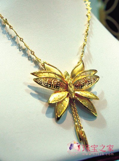 明星设计打造情定“金”品