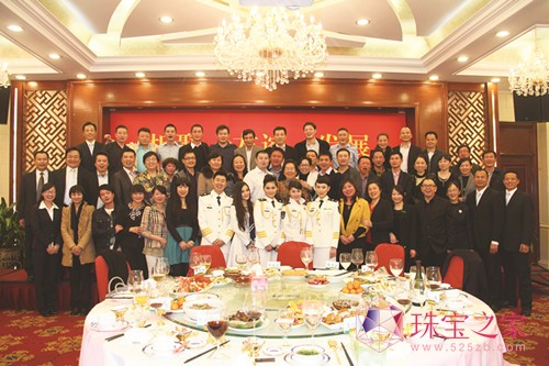 ڽ鱦ľ2012ӭ´ͻ