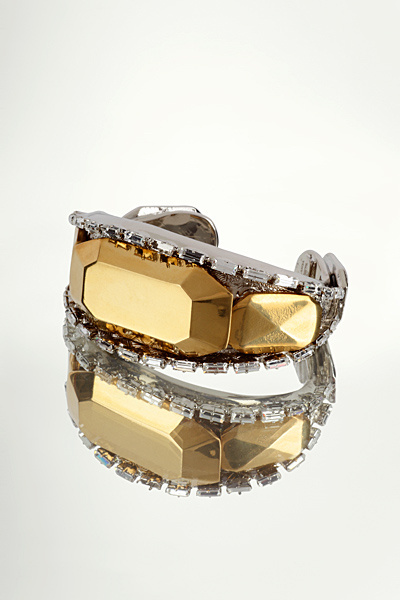 ɫɫڹʱ̬ Giambattista Valli ϵ鱦