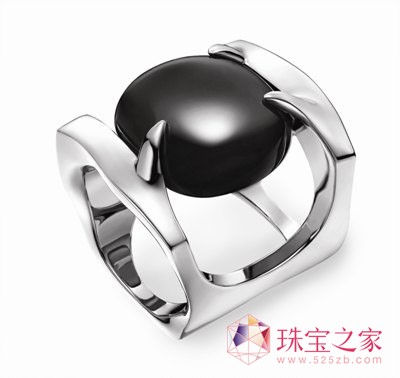 2012TTF选送的作品《掌控》荣获第三届国际铂金首饰设计大赛男士组第二名