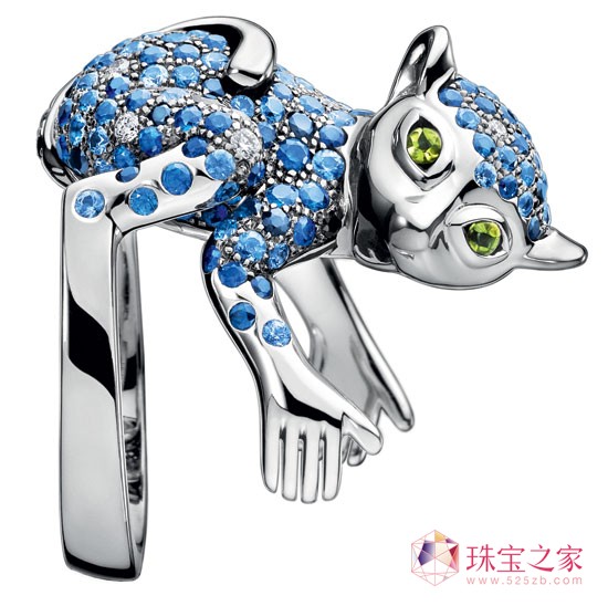 宝诗龙boucheron 狐猴戒指 ，采用蓝宝石、橄榄石