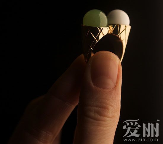 点击图片进入下一页 伦敦设计师Cora Sheibani的“美味”珠宝