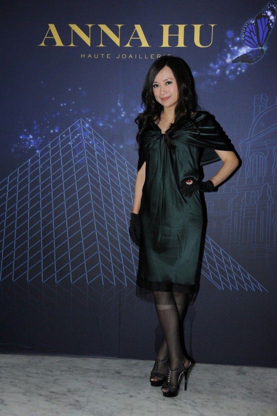 胡茵菲(Anna Hu)个人世界巡回珠宝展第二站：台湾
