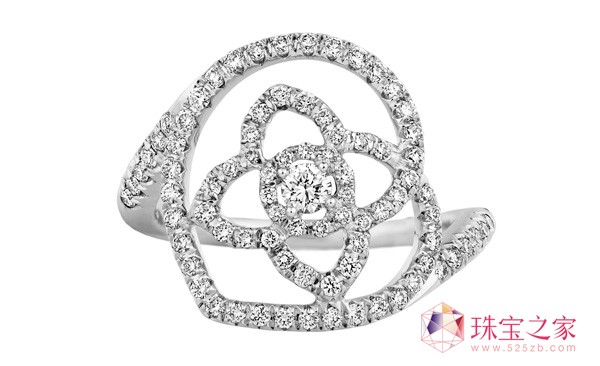 De Beers Enchanted Lotus钻石戒指