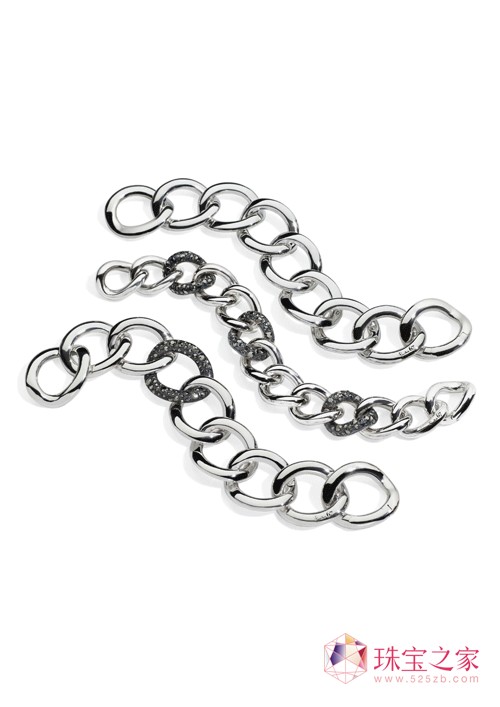 丽贝卡∙豪尔佩戴Pomellato 67系列珠宝出席詹姆士帝国电影奖