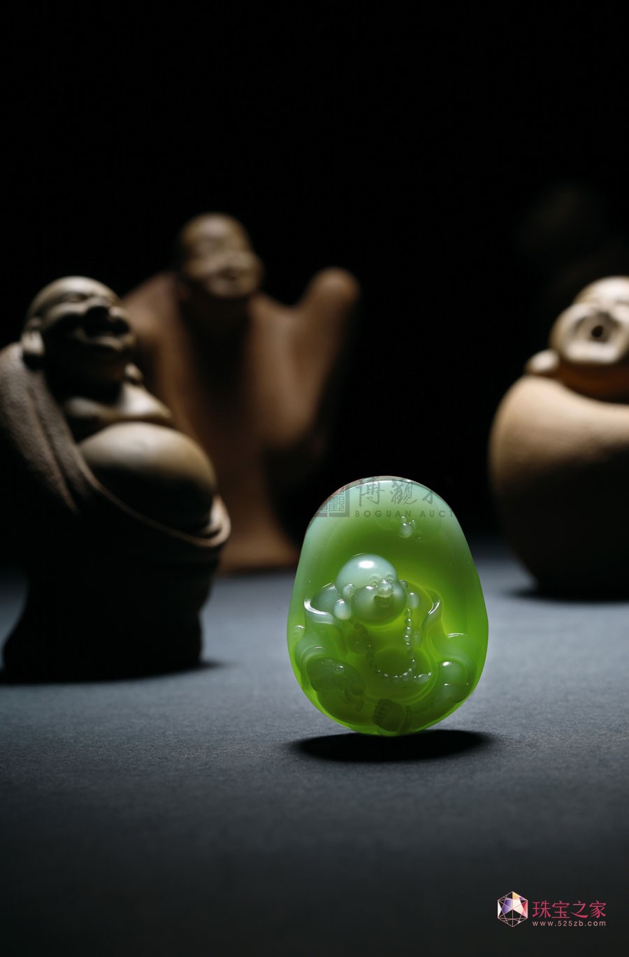 近三百件当代玉雕名家精品在京无底价拍卖