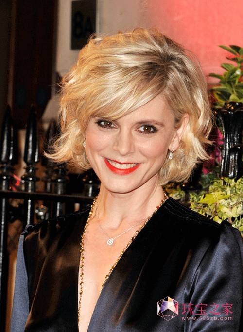 ·˹(Emilia Fox)Ĵȶ˹ʯ鱦ϵ