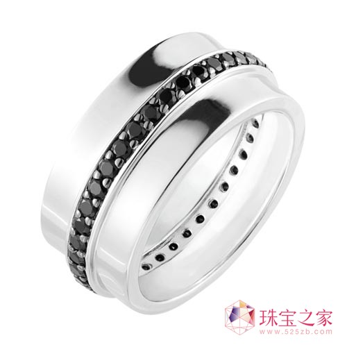 黑白晶钻纯银镀铑戒指RMB2,800