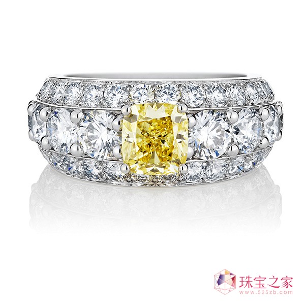 De Beers 1888ʦ꼰ʯ鱦