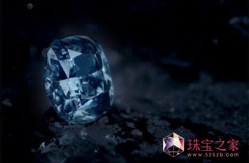 14.62克拉蓝钻以5760万美元成交 刷新全球最贵珠宝拍卖纪录