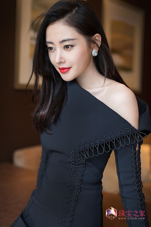 찮CHAUMET鱦ϯӰҵӳ