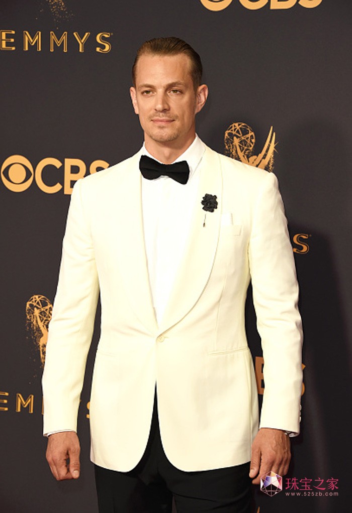 ԱǶJoel Kinnaman־ϵʿ69찬佱