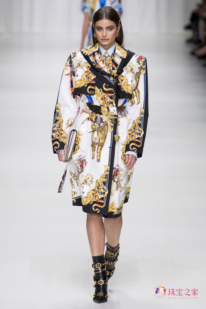 VERSACE ˼ ʦ  ʱװ ͼ Ԫ Ħ ͷ