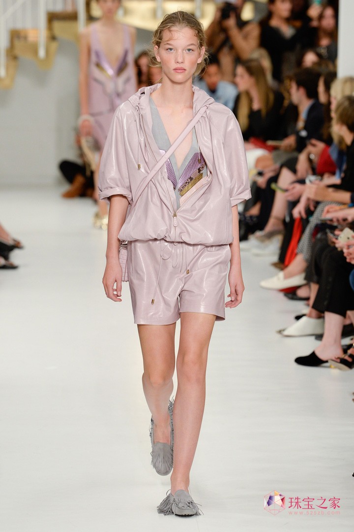 мҵľTod's 2018ʱװ