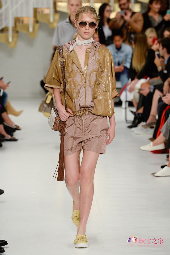 Tod's е˹ ʱװ м   