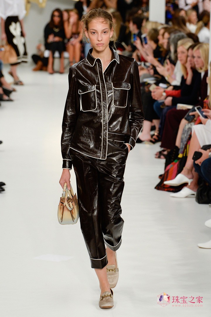мҵľTod's 2018ʱװ
