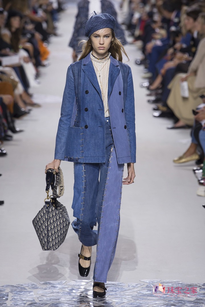 ʶˣChristian Dior 2018ϵʱװ