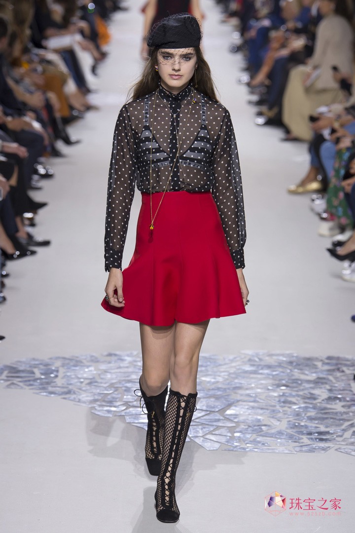ʶˣChristian Dior 2018ϵʱװ