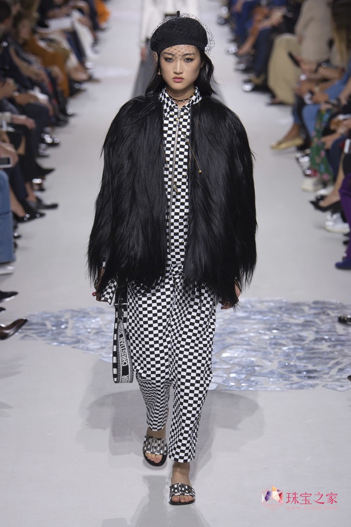 ʶˣChristian Dior 2018ϵʱװ