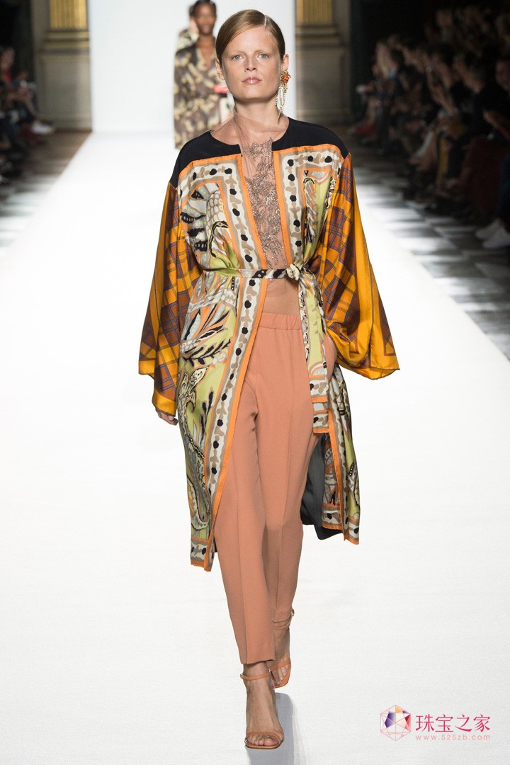ʱֲʧϢDries Van Noten 2018ϵʱװ