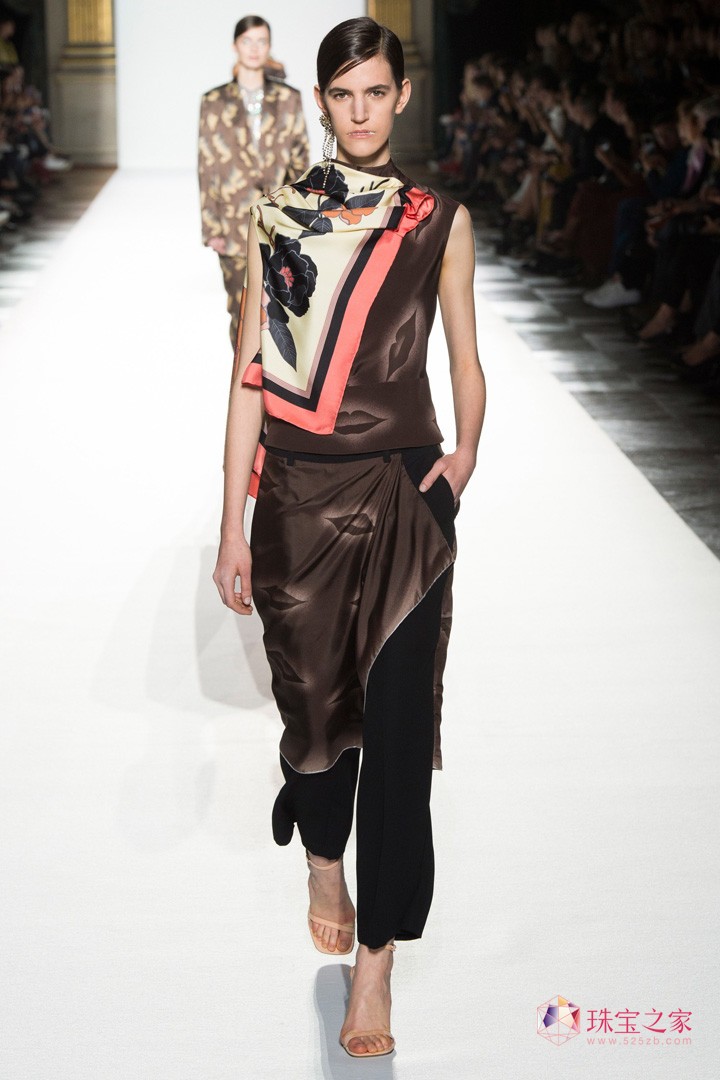 ʱֲʧϢDries Van Noten 2018ϵʱװ