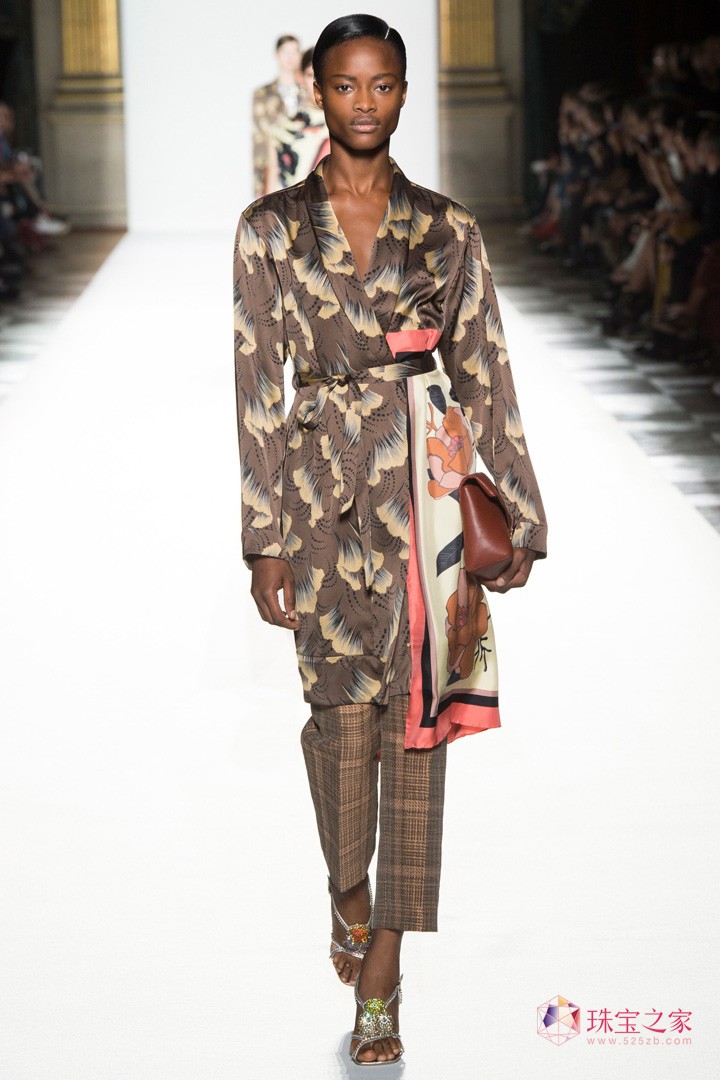 ʱֲʧϢDries Van Noten 2018ϵʱװ