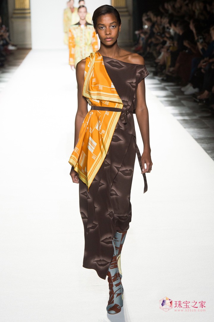 ʱֲʧϢDries Van Noten 2018ϵʱװ