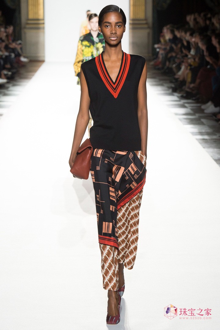 ʱֲʧϢDries Van Noten 2018ϵʱװ