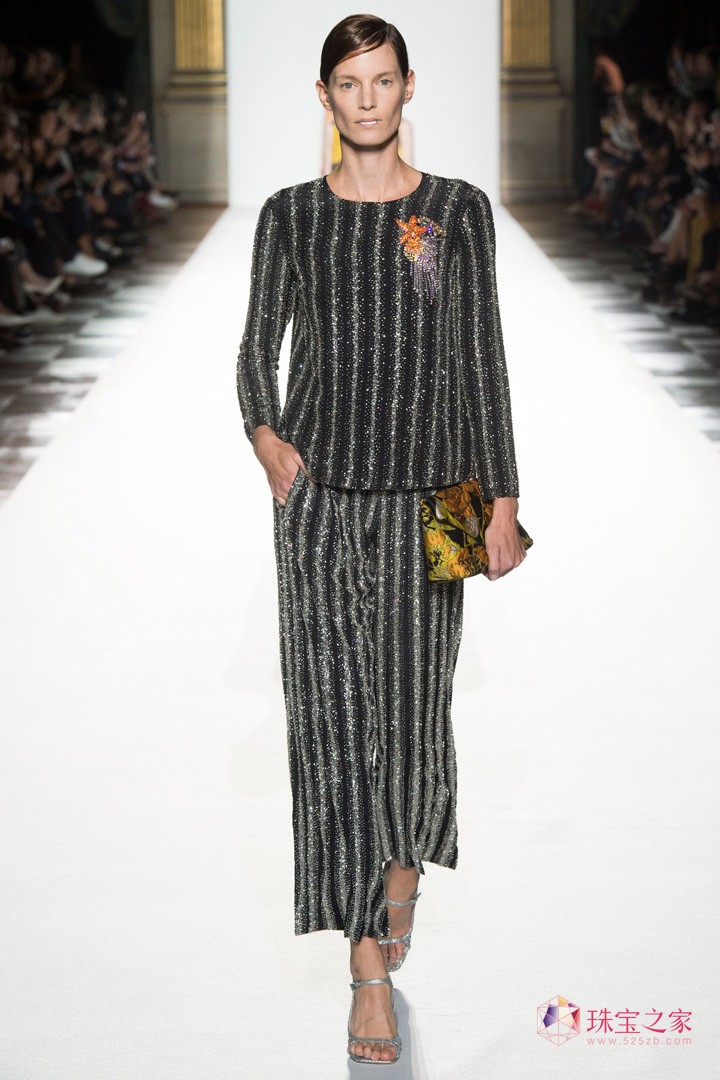 ʱֲʧϢDries Van Noten 2018ϵʱװ