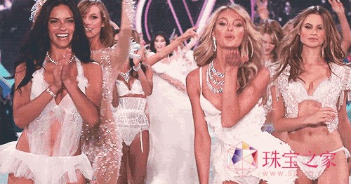 Ϻ Victoria's Secret Fashion Show ʱнġ˹