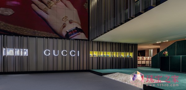 ½ ʫѧ   Gucci ӱ鱦չ